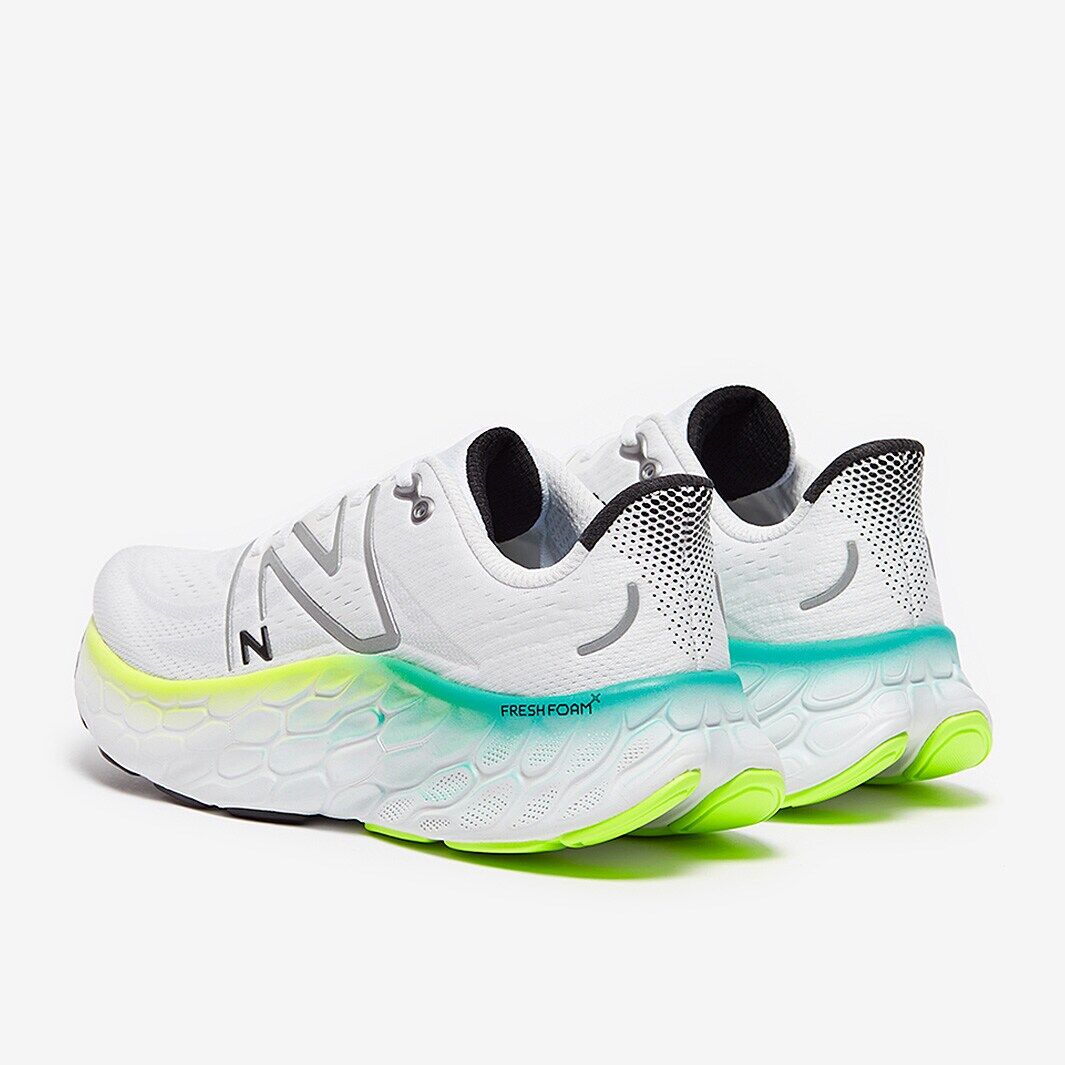 New Balance Fresh Foam X More V4 - Image 2